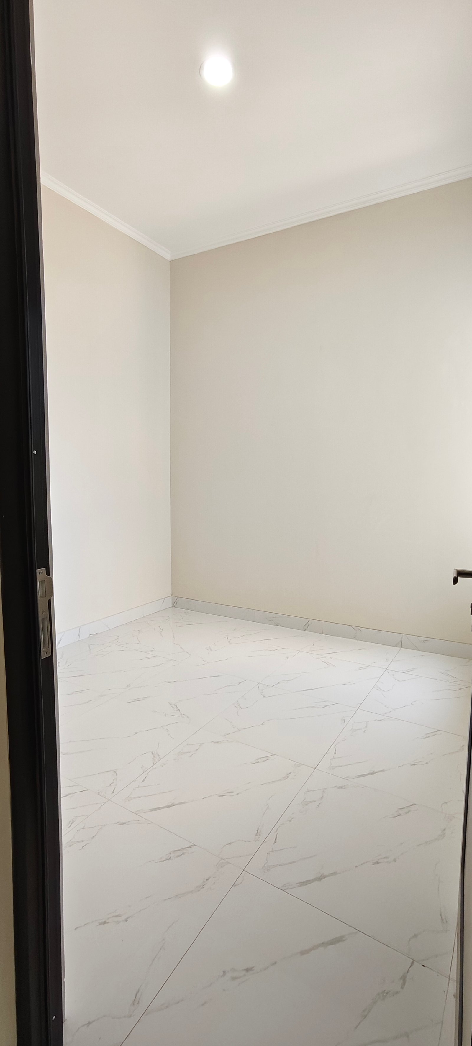 rumah komplek di ciganjur ada kolam renang - 21