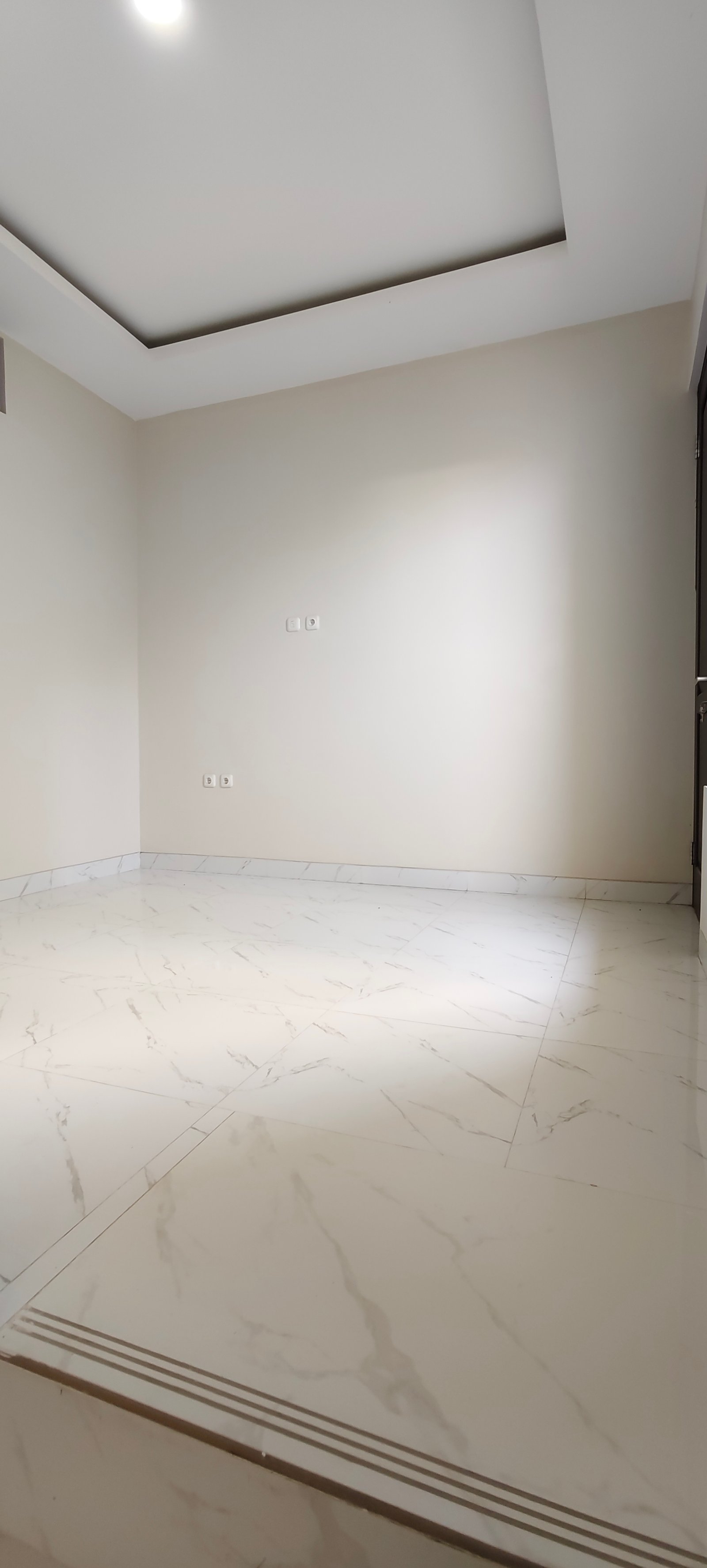 rumah komplek di ciganjur ada kolam renang - 7