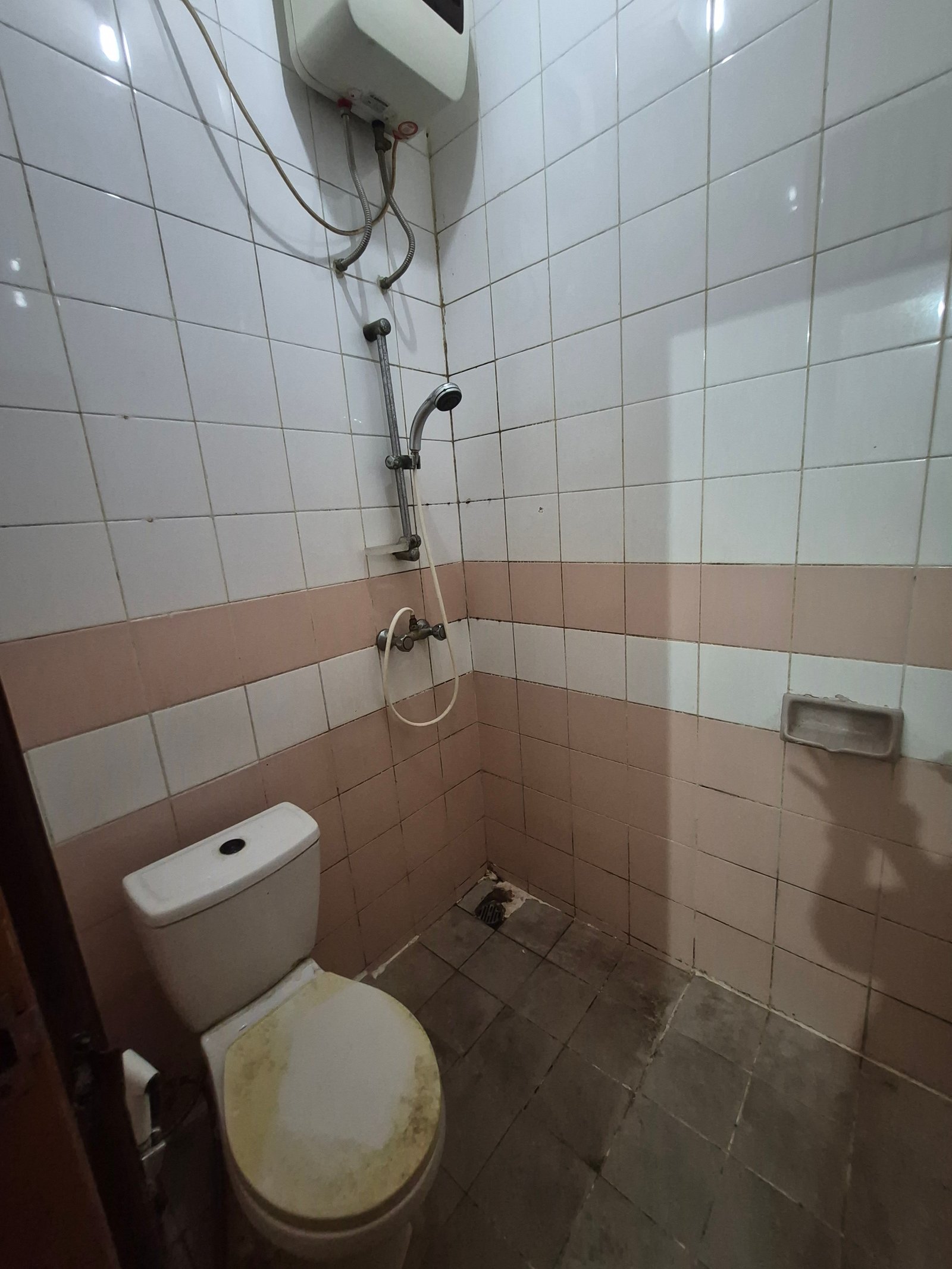 Disewakan rumah gading serpong sektor 1B langsung huni - 7