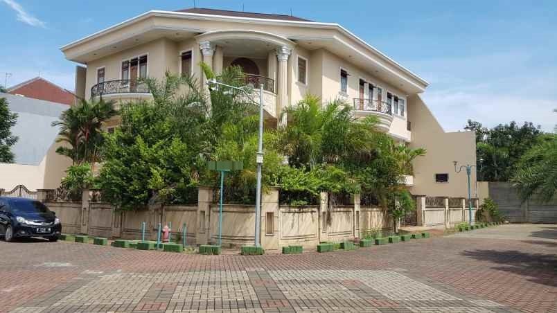 Jual Rumah Hoek Mewah di Kuta Indah Bukit Gading Villa Kelapa Gading - 2