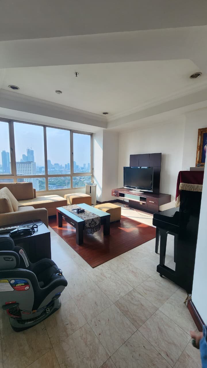 DIJUAL 3BR+1 Strategis Apartemen puri Inperium - 2