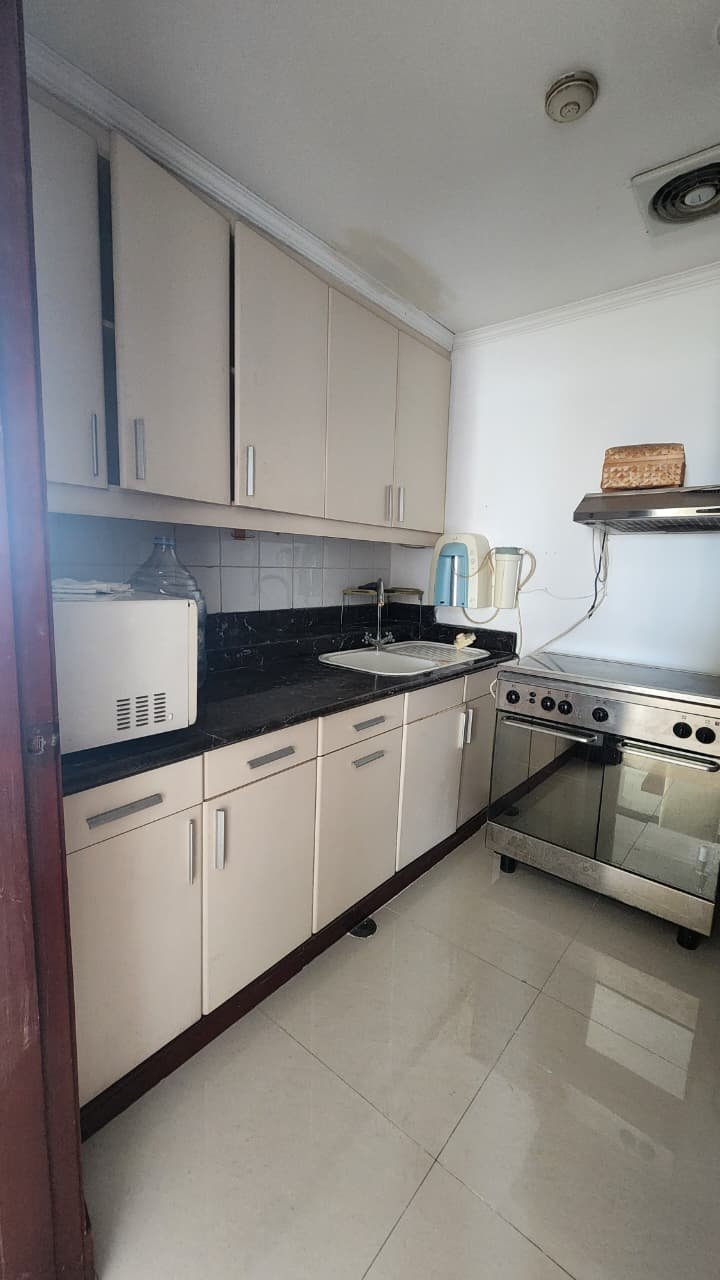 DIJUAL 3BR+1 Strategis Apartemen puri Inperium - 16