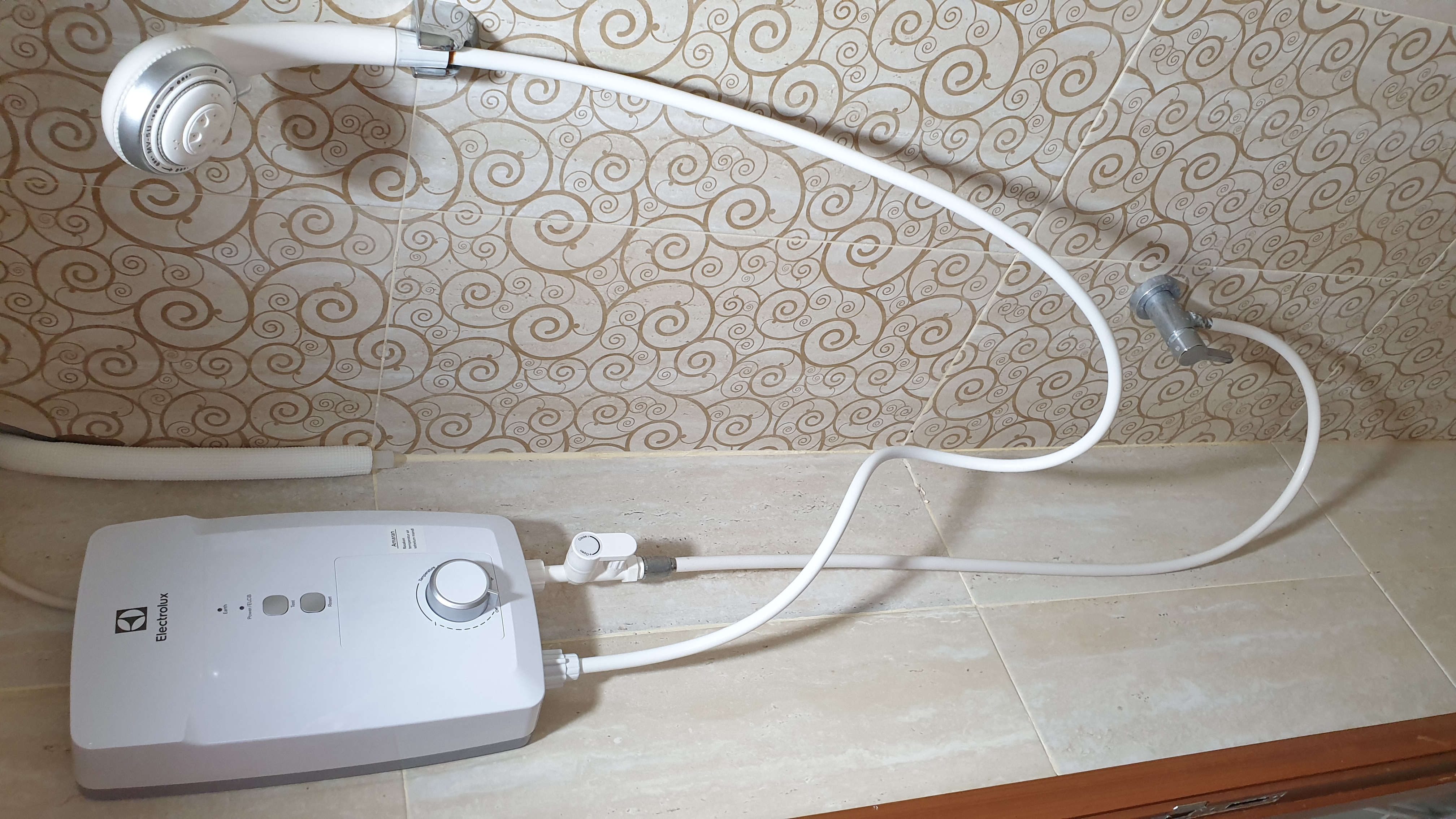 APARTEMEN GREEN PARKVIEW GANDENG 2 UNIT LANGKA LANTAI ATAS TOWER GARDENIA - 6