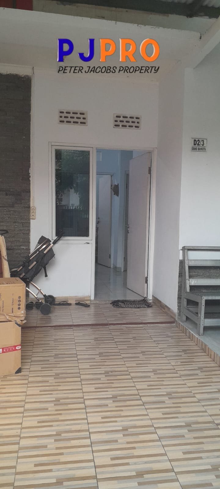 Dijual Rumah Minimalis dengan Harga Murah di Grand Mahkota 1 Bekasi - 2