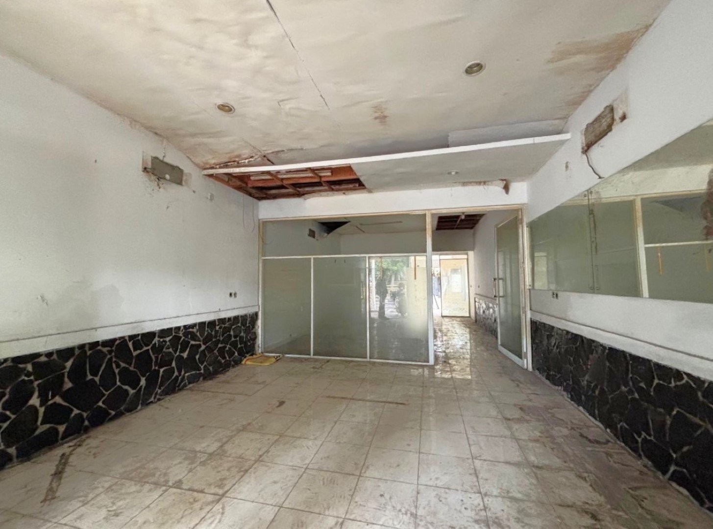 Tanah Komersial Jalan Prof DR Soepomo Tebet jakarta Selatan - 5