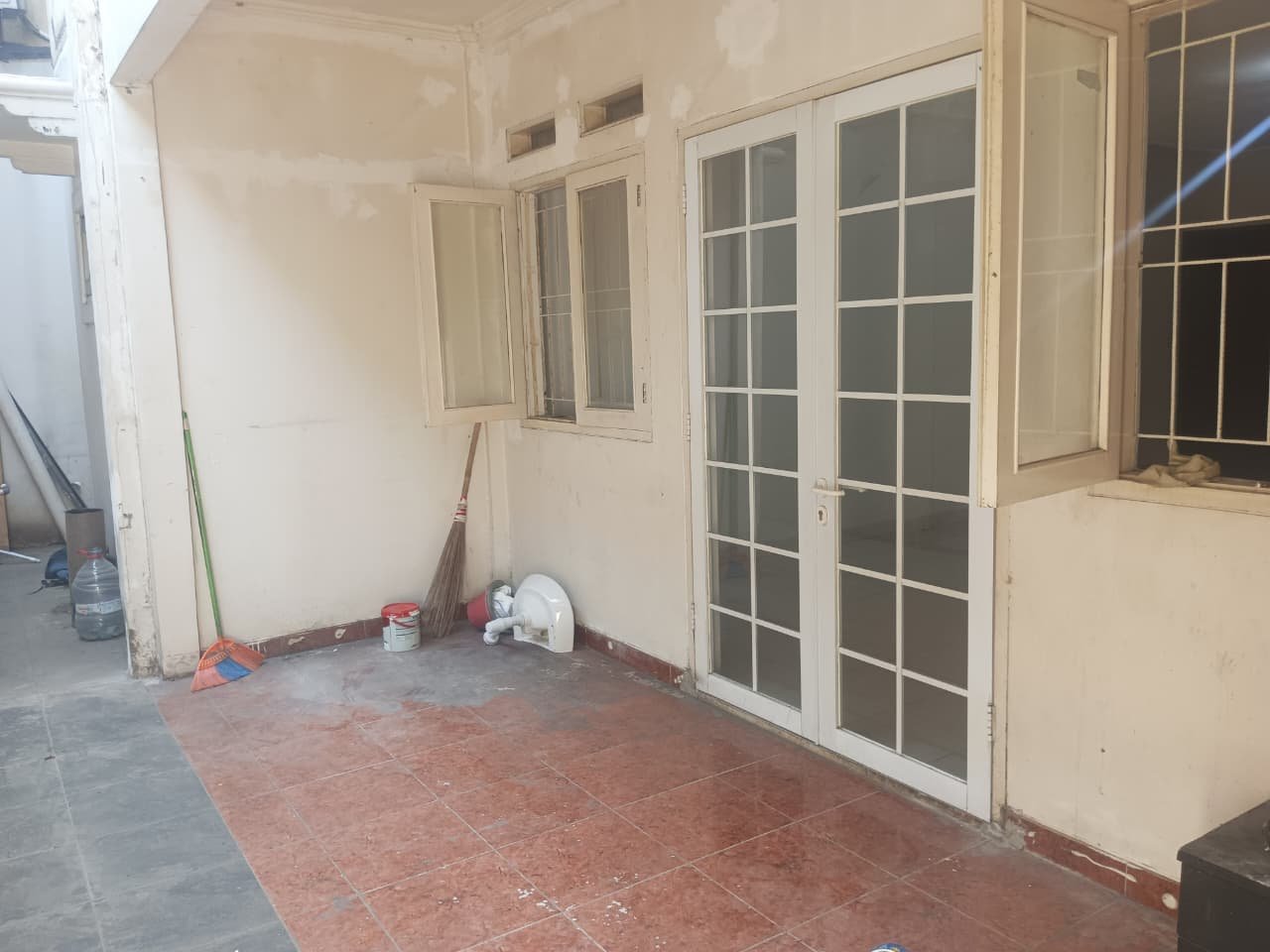Rumah Disewakan di Pancoran - 7