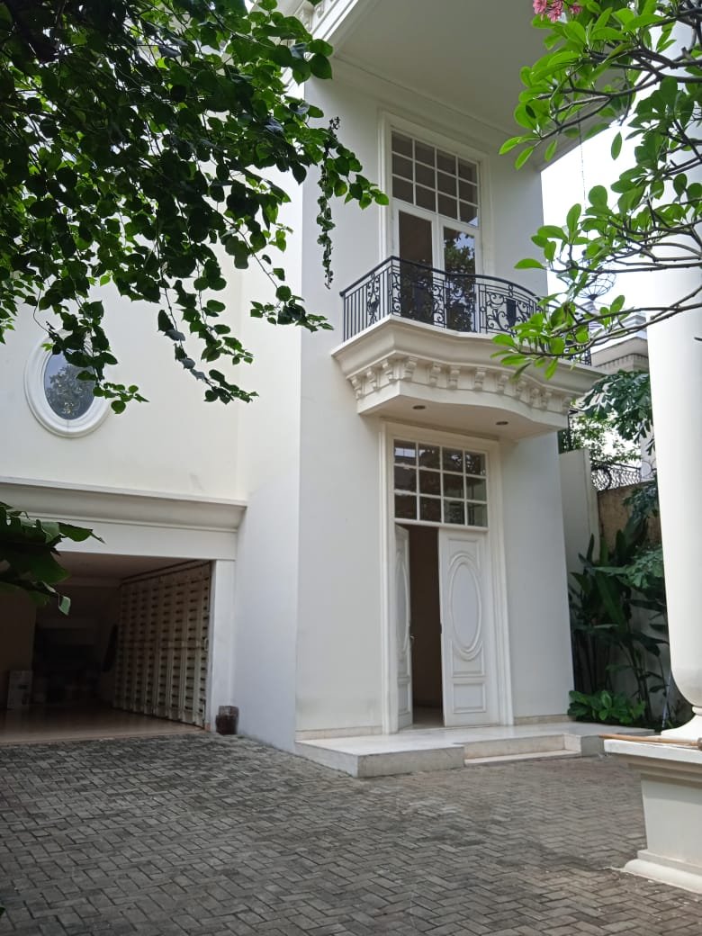 Rumah Disewakan di Kemang - 3